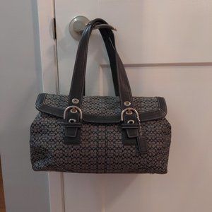 Coach shoulder bag, signature fabric w leather trim